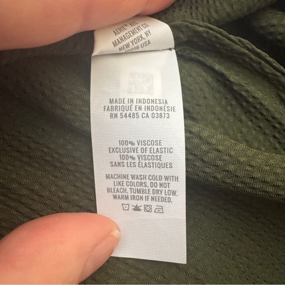 Aerie Smocked Ruched Mini Skirt NWT Green Tie Waist Flowy L - Picture 10 of 12